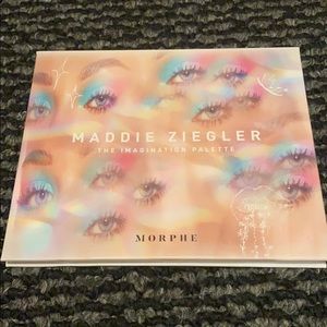 Morphe Maddie Ziegler palette